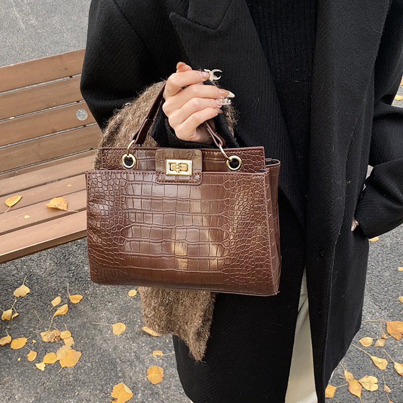 Stylish Good Texture Shoulder Commuter Messenger Bag